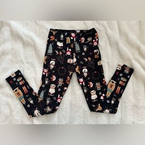 LuLaRoe Leggings One Size NWOT- Black Christmas Animal Print